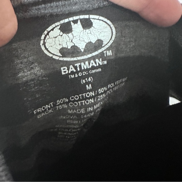 Hot Topic Batman Muscle Tee - Picture 5 of 6